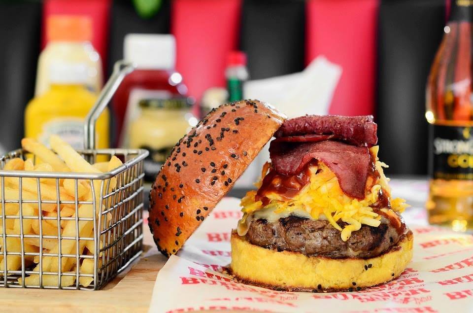 ¡Festival de hamburguesas en la Roma!