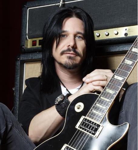 Gilby Clarke regresa por segunda ocasión a México para ofrecer dos shows