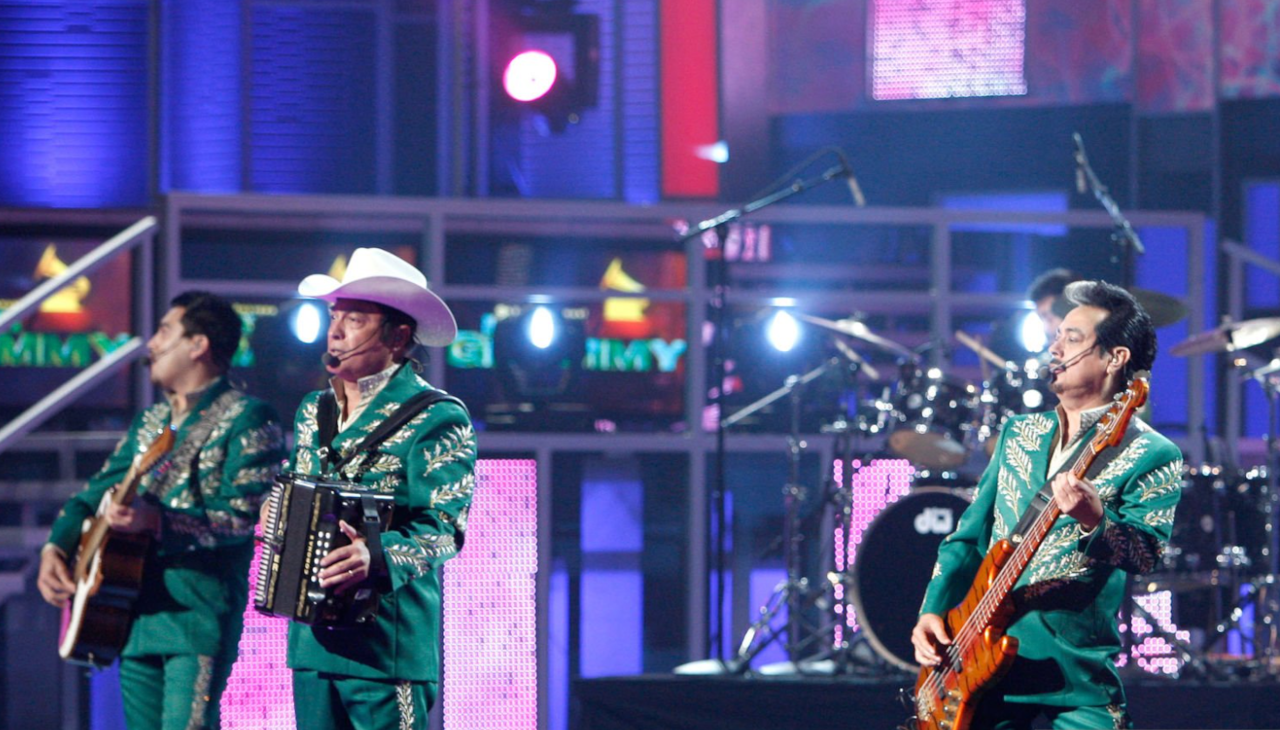 A dar el Grito con Los Tigres del Norte