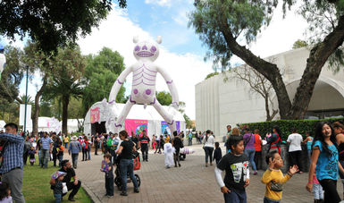 La Feria de las Calacas en el Cenart