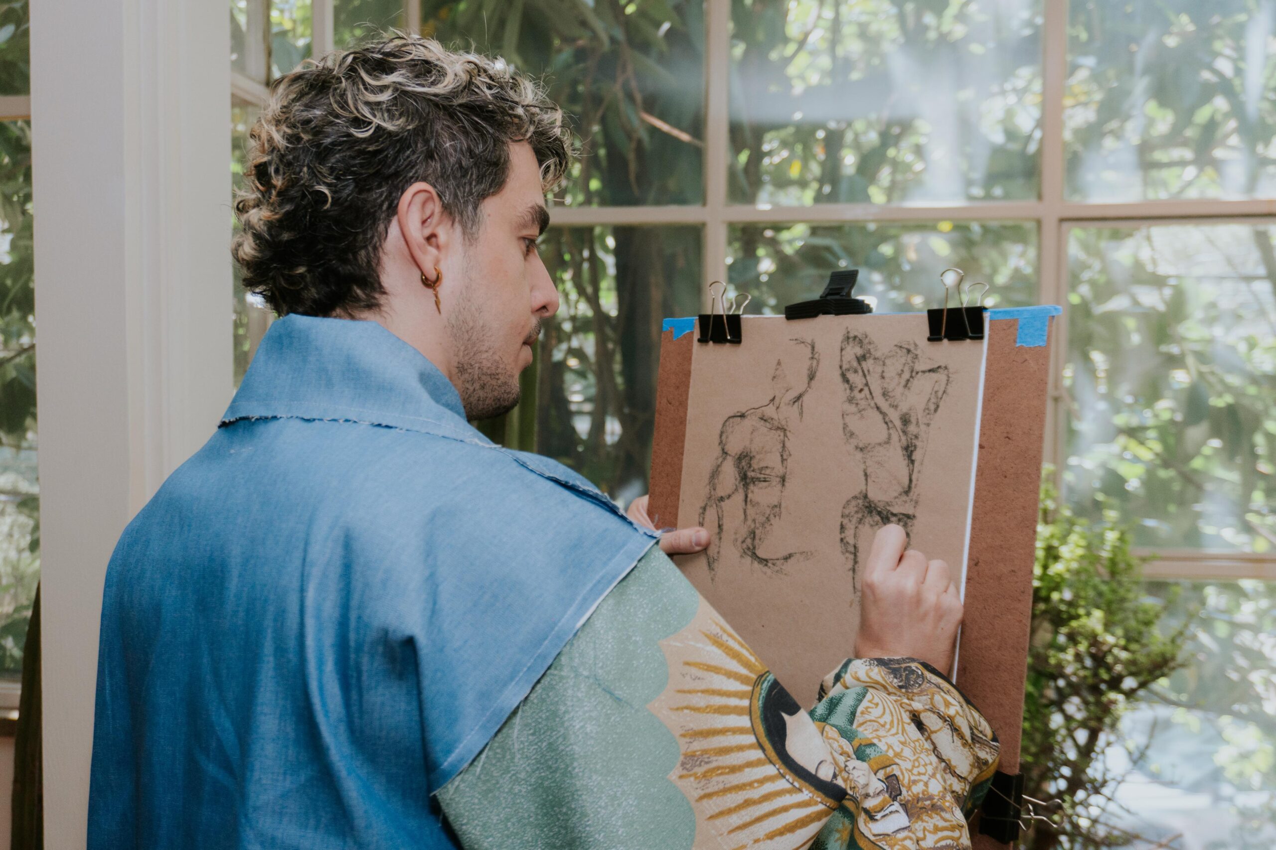 Vilchman inaugura la exposición “Top-Shelf”