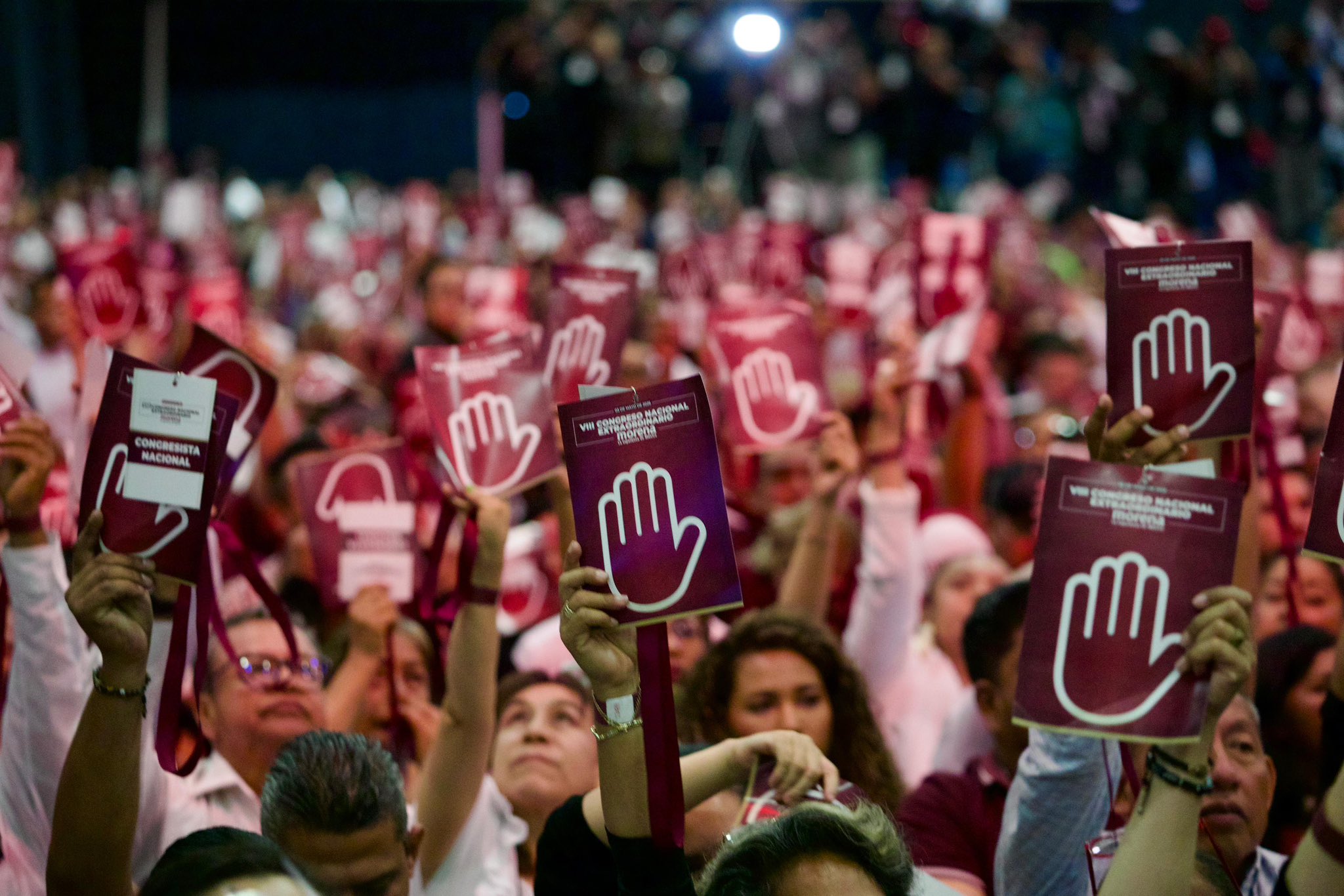 ​Entre el Mandato Institucional y el Corazón de la Militancia